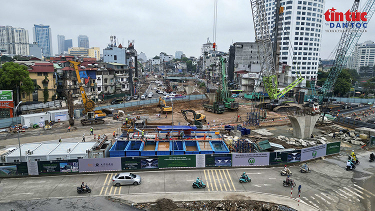 Thi công ga S3 metro số 5 nút giao Nguyễn Chí Thanh