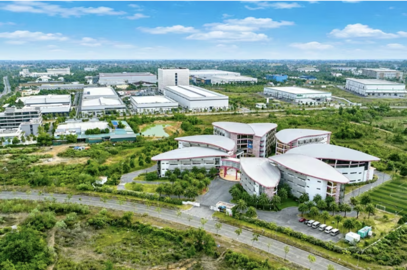 Đưa khoa học, công nghệ và đổi mới sáng tạo thành cực tăng trưởng mới