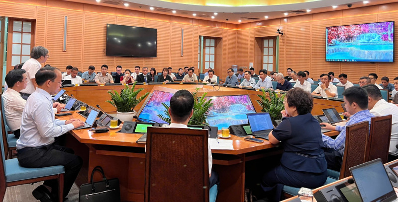 Giao ban doanh nghiệp hạ tầng các khu công nghệ cao, khu công nghiệp 6 tháng cuối năm 2026