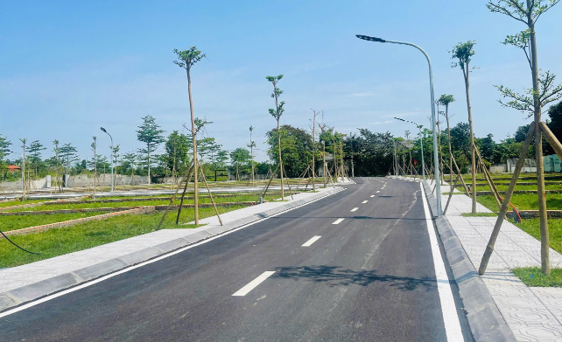 Hòa Lạc: Cơ hội đầu tư từ nghịch lý giá đất và làn sóng di dân