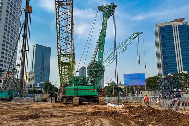 Tuyến metro số 5 ở Hà Nội bắt đầu thi công tường vây sâu 42m