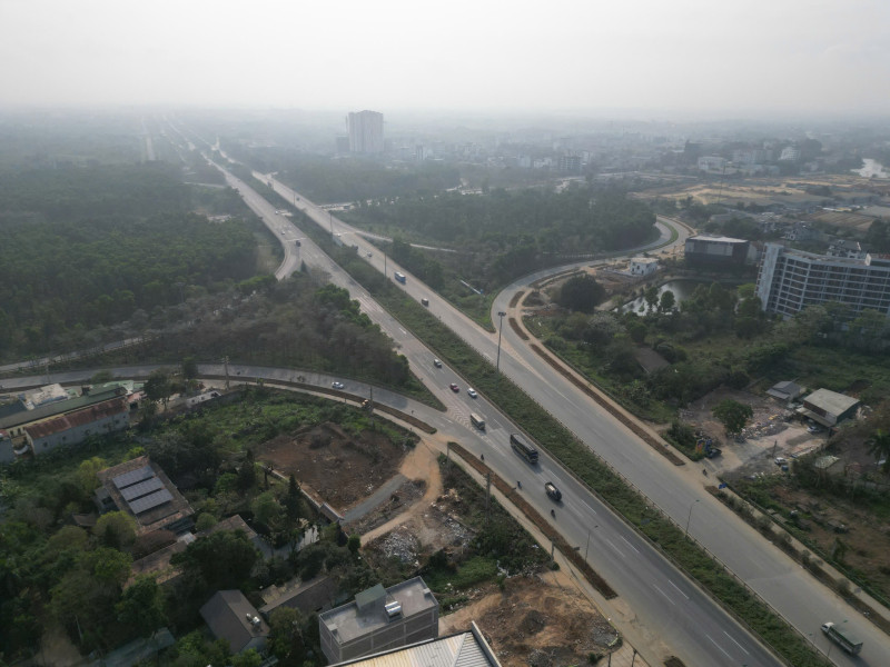 Dự án đường rộng 120-180m ở Hà Nội đang gấp rút thi công