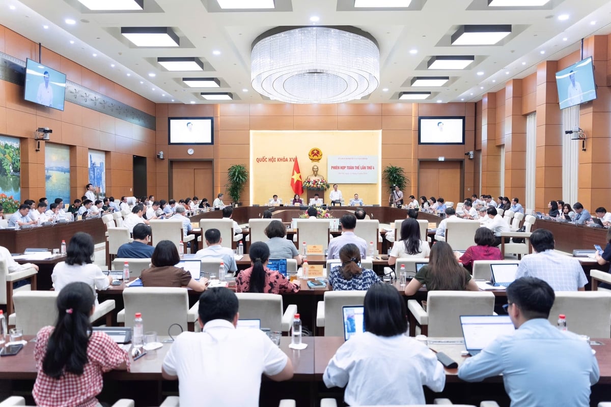 Toàn cảnh phiên họp. Ảnh: Quochoi.vn.