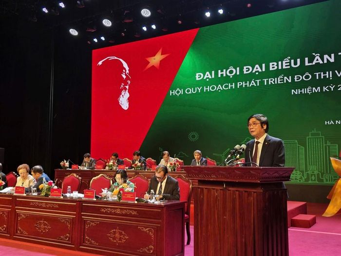 Ông Trần Ngọc Chính tiếp tục được Đại hội tín nhiệm bầu giữ cương vị Chủ tịch Hội nhiệm kỳ thứ tư liên tiếp. Ảnh: Thu Hằng/Bnews/vnanet.vn